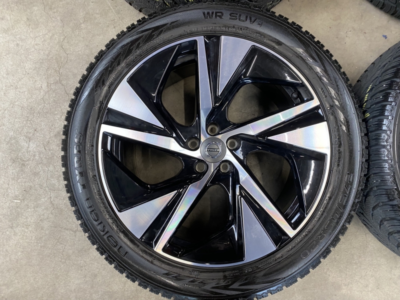 20 Inch Originele Velgen Winterbanden Volvo XC90 32209411