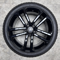 18 inch originele Nogaro velgen + winterbanden VW Golf 5G0601025AQ
