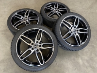 18 inch originele AMG velgen + winterbanden Mercedes A, B klasse CLA A1764010700