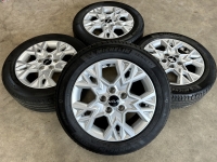 16 inch originele velgen + zomerbanden Kia CEED 52910-j7AA0