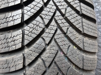15 inch originele stalen velgen + winterbanden volkswagen Golf / Audi A3