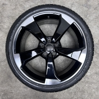 19 inch originele rotor velgen + zomerbanden Audi RS3 8V0601025CE | 8V0601025CJ