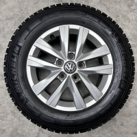16  inch originele Clayton velgen + winterbanden VW transporter T5 T6