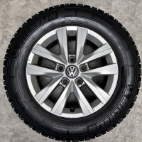 16  inch originele Clayton velgen + winterbanden VW transporter T5 T6