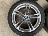 18 inch originele M velgen + zomerbanden BMW 5 serie Styling 613 F10 F11 7848572 / 7848573