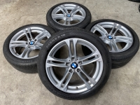 18 inch originele M velgen + zomerbanden BMW 5 serie Styling 613 F10 F11 7848572 / 7848573