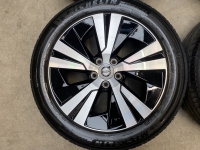 17  inch originele velgen + zomerbanden Volvo V60 V70 32209235 (1)