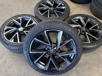 18 inch originele Vega velgen + zomerbanden Skoda Superb 3P0601025CH