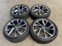 19 inch originele Vega velgen Skoda Superb 235 40 19