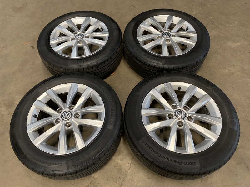 Originele Volkswagen afdekkappen-set voor wielbouten