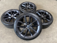 18 inch originele velgen + winterbanden Skoda Octavia 5E0601025Q