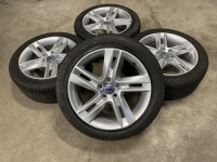 17  inch originele Sadia winterset Volvo V60 235 45 17