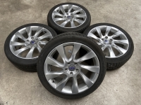 18  inch originele Magni  velgen Volvo V60 V70 235 40 18