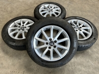 15 inch originele velgen + zomerbanden Seat Ibiza 185 60 15 5x100