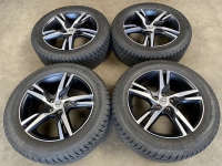 18 inch originele R design velgen + winterbanden Volvo XC40 31445812