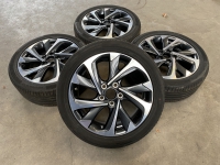 17 inch originele velgen Toyota Auris 225 45 17 (42611 02L90)