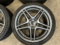 19 inch originele C63 AMG velgen + winterbanden Mercedes C klasse A2054011900 A2054012000