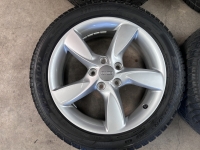17 inch originele velgen + winterbanden Audi A3 8V0071497 set 1