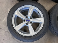 16 inch originele Matres velgen + winterbanden Volvo V40 31317285 set 1