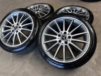 18 inch originele AMG velgen + zomerbanden Mercedes A B klasse CLA A1764010702