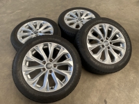 17 inch originele velgen + zomerbanden Audi A4 B9 8W0601025L
