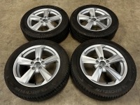 17 inch originele velgen + zomerbanden Audi Q2 81A601025B set 1