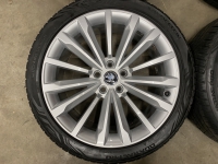 19 inch originele Phoenix velgen + vierseizoenenbanden Skoda Superb 3V0601025AK
