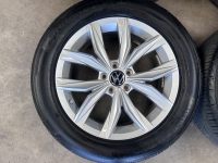 18 inch originele Kingston velgen + zomerbanden Volkswagen Tiguan R line 5NA601025B