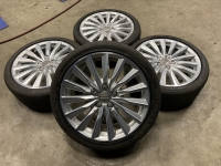 18 inch originele velgen Audi A3 ETRON  225 40 18