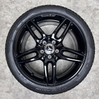 18 inch originele AMG velgen + zomerbanden Mercedes A B CLA A1764010700