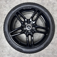 18 inch originele AMG velgen + zomerbanden Mercedes A B CLA A1764010700