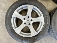 17 inch Inter Action velgen + zomerbanden Nissan Qashqai