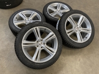 18 inch originele velgen + winterbanden Volvo V90 31362839