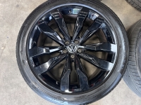 21 inch originele Suzuka velgen + banden Volkswagen Touareg 760601025D