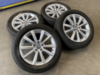 17 inch originele Merano velgen + zomerbanden Volkswagen T-Roc 2GA601025M
