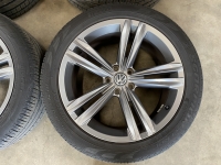 19 inch originele Sebring velgen + zomerbanden Volkswagen Tiguan 5NA601025E set 1