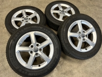 16 inch originele velgen + winterbanden Audi Q2  81A601025