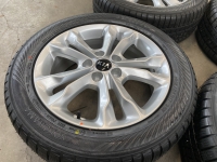 17 inch originele winterset Kia Optima  / E niro 215 55 17