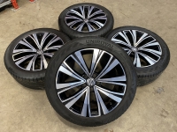 18 inch originele Muscat velgen + zomerbanden  Volkswagen Arteon / Passat 3G8601025F set 2