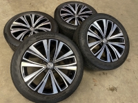 18 inch originele Muscat velgen + zomerbanden  Volkswagen Arteon / Passat 3G8601025F set 2