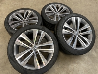 18 inch originele Toulon velgen + zomerbanden Volkswagen Sharan 7N0601025F