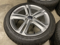 17 inch originele velgen VW Golf 7 R line Mallory 225 45 17