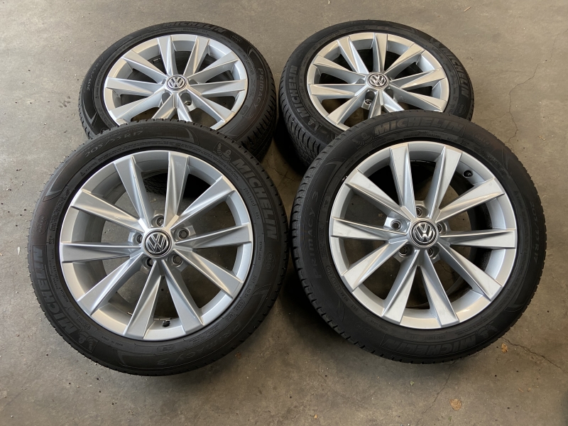 17 inch originele Volkswagen Golf 7 All Track Valley velgen 5x112 - www