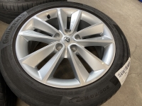 17 inch originele Renault Megane velgen 205 50 17