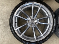 19  inch originele Pretoria velgen + zomerbanden VW Golf 7 R  5G0601025CK