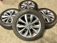 17 inch Mayfield velgen + vierseizoenenbanden Volkswagen T-Roc 2GA601025P