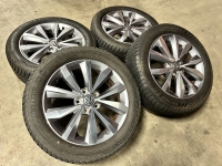 17 inch Mayfield velgen + vierseizoenenbanden Volkswagen T-Roc 2GA601025P