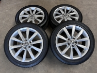 17 inch Volkswagen Golf 7 Dijon velgen + zomerbanden 5G0601025BF