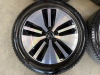 17 inch originele Montpellier velgen + zomerbanden Volkswagen Passat GTE set A