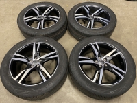 19 inch originele R Design velgen + zomerbanden volvo XC60 31423931